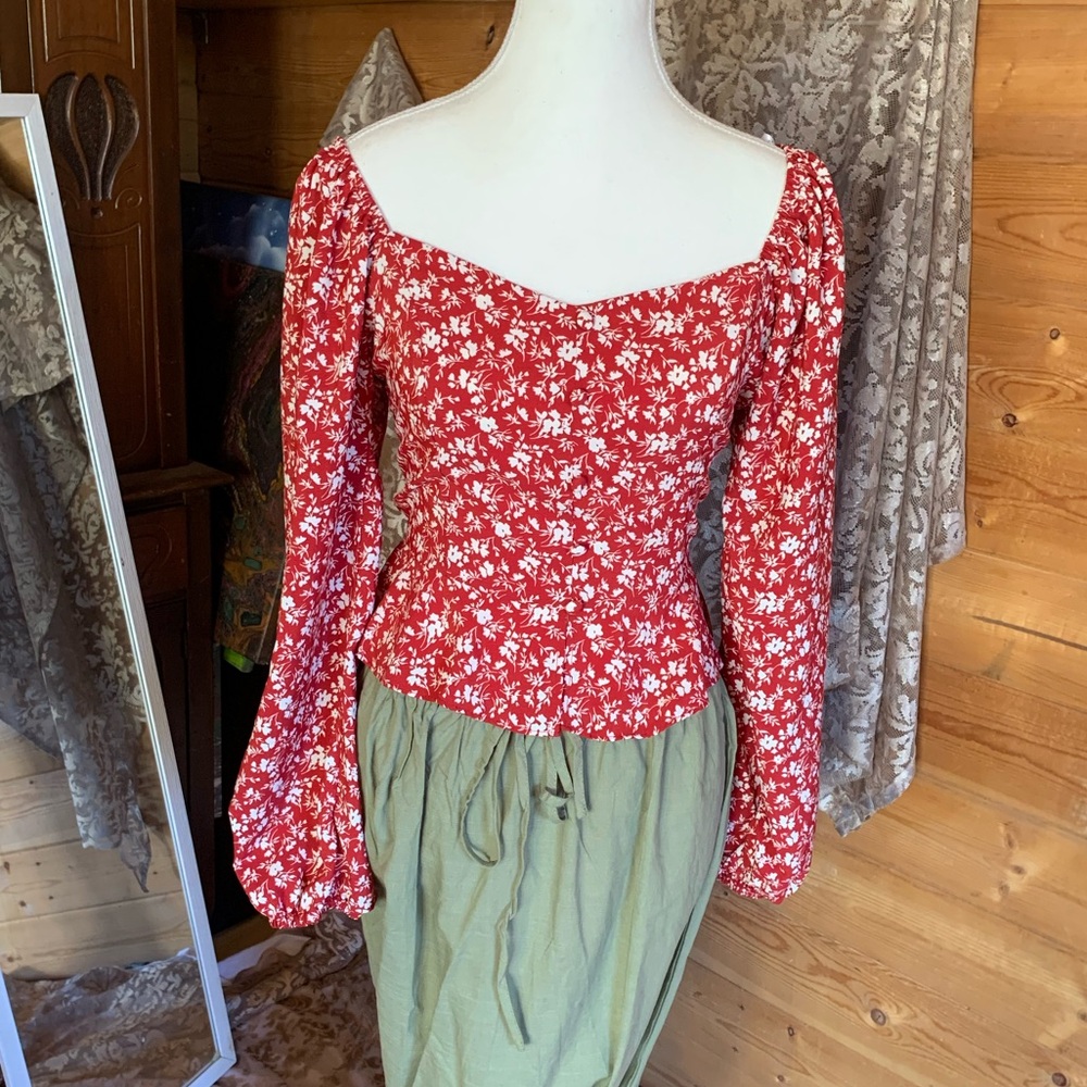 Red Floral Peasant Long Puffy Frilly Sleeve Top Cottagecore Prairie Size 10 Boho